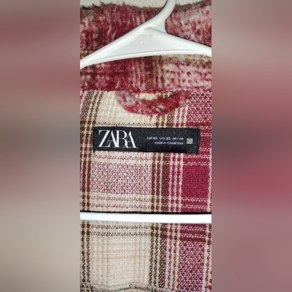 Plaid red shacket by zara size XS - Picture 3 of 13